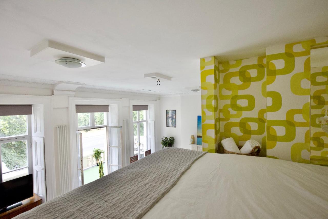 Large 2 Beds Flat Overlooking Clapham Common Park ロンドン エクステリア 写真