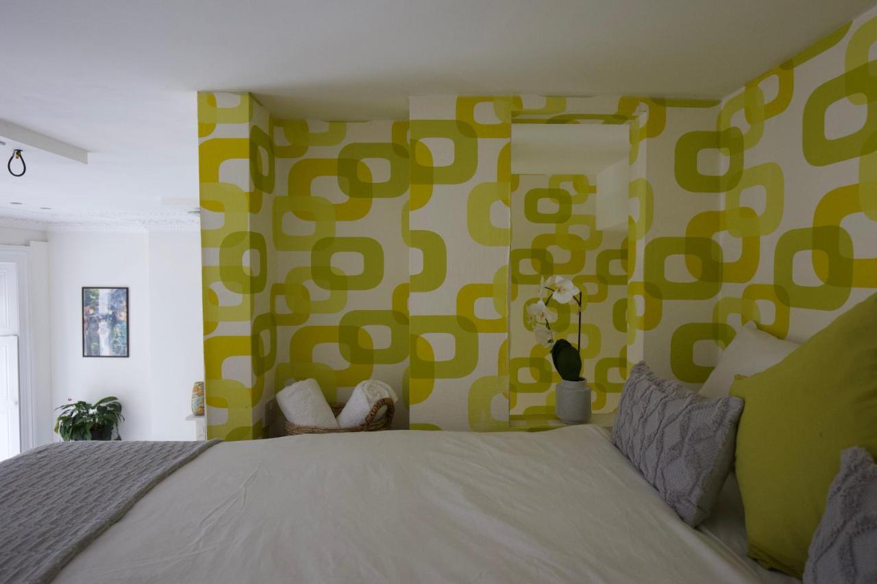 Large 2 Beds Flat Overlooking Clapham Common Park ロンドン エクステリア 写真