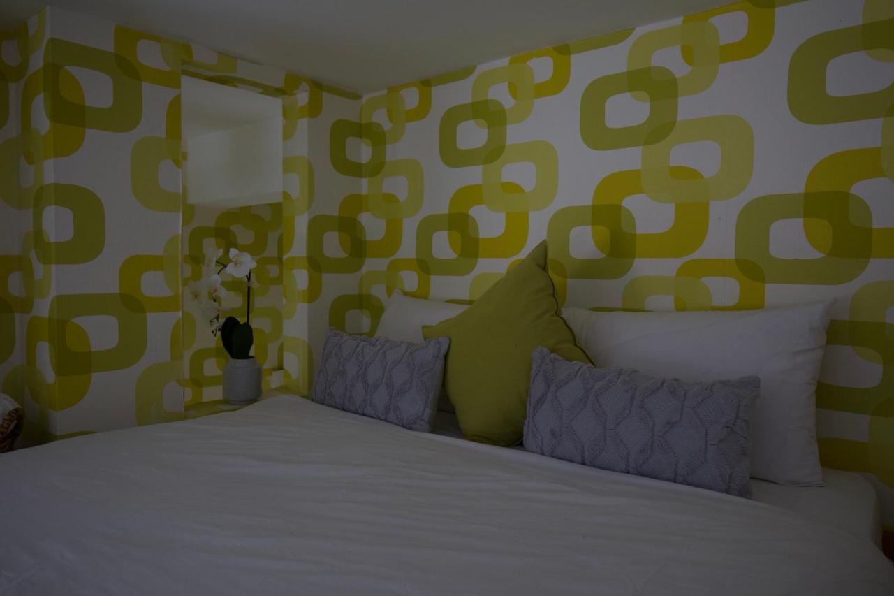Large 2 Beds Flat Overlooking Clapham Common Park ロンドン エクステリア 写真